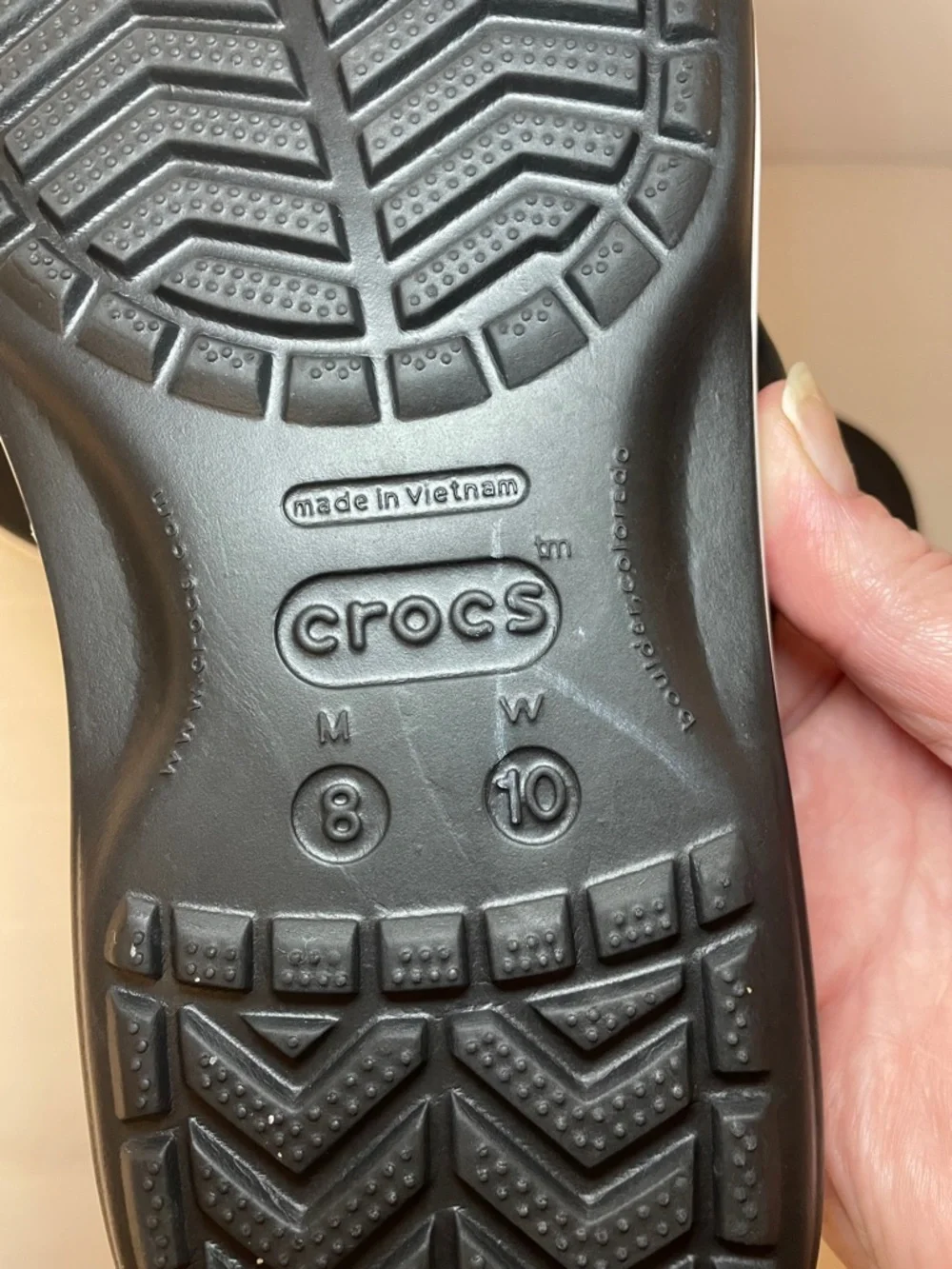 Crocs Crocband Flip Flop black flat beach casual sandals women’s size 10 - Picture 6 of 11